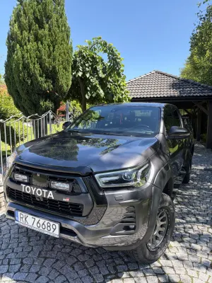 Toyota Hilux 2.8 D-4D Double Cab GR Sport 4x4 2023