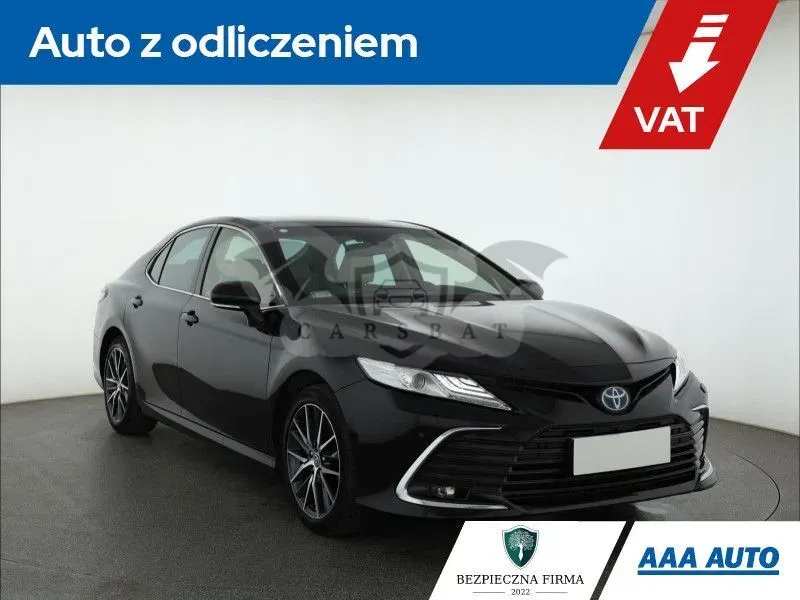 Toyota Camry 2021