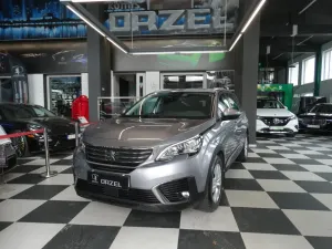 Peugeot 5008 II 2017