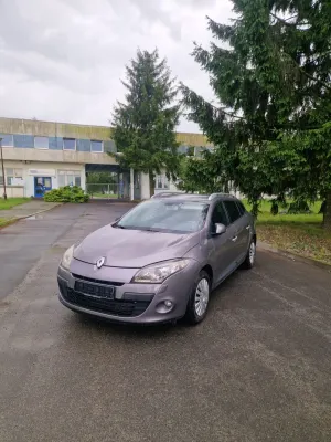 Renault Megane III 1.5 dCi Zen EDC 2012