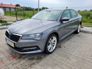 Skoda Superb III 1.5 TSI Active DSG 2022