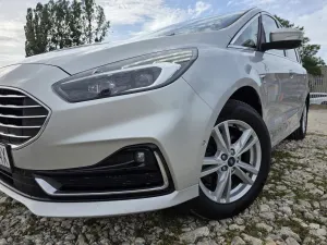 Ford S-Max II 2.5 Hybrid Titanium CVT 2022