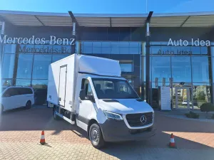 Mercedes-Benz Sprinter 2025