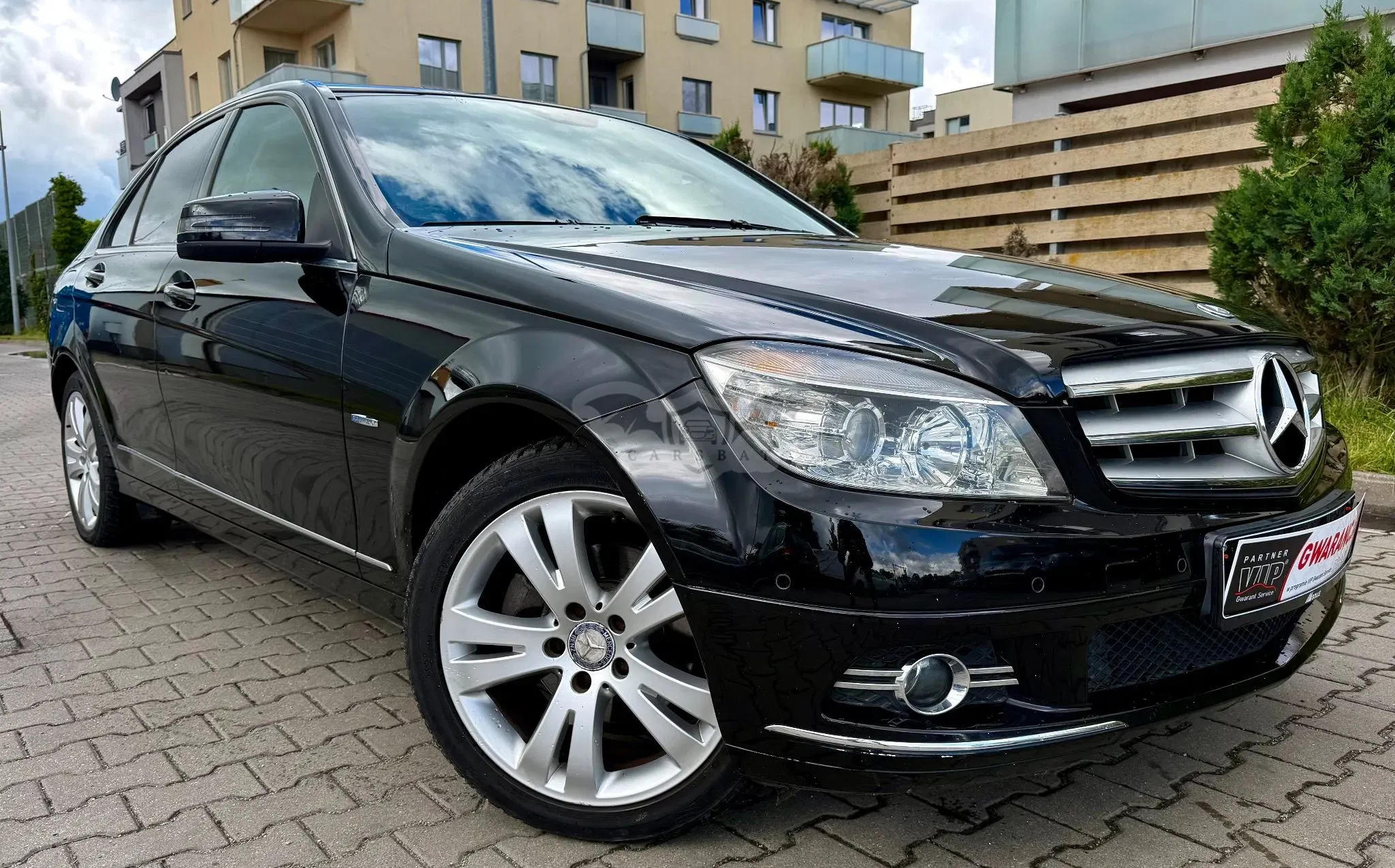 Mercedes-Benz C W204 180 BlueEFFICIENCY 7G-TRONIC Avantgarde 2010