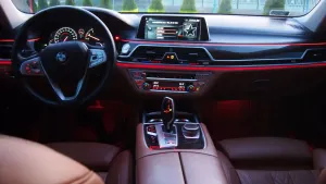 BMW 7 Series G11/12 750Li xDrive 2017