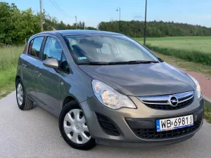 Opel Corsa D 1.4 16V Enjoy 2011