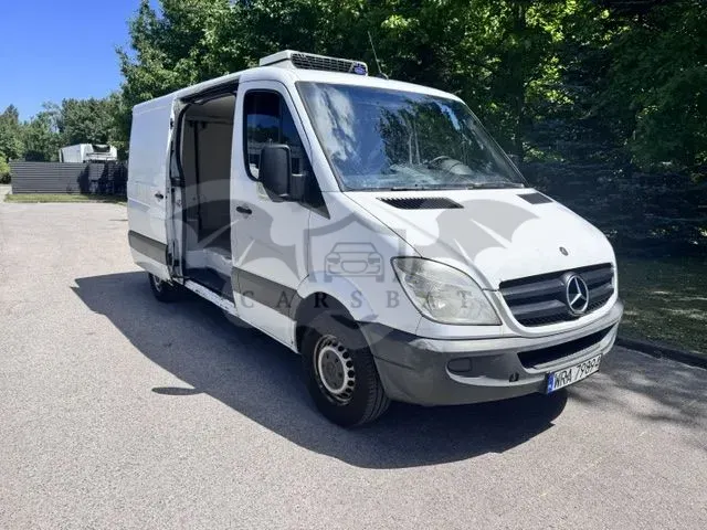 Mercedes-Benz Sprinter 2013