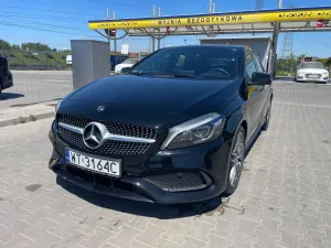 Mercedes-Benz A W176 180 7G-DCT AMG Line 2017
