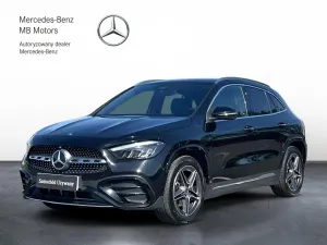 Mercedes-Benz GLA 200 AMG Line 2025