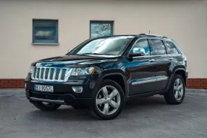Jeep Grand Cherokee IV 5.7 V8 Overland Summit 2011