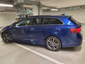 Toyota Avensis III 1.8 Prestige 2016