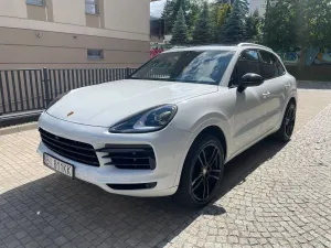 Porsche Cayenne III Tiptronic S 2021