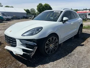 Porsche Macan I GTS PDK 2018