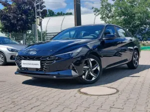 Hyundai Elantra VII 2022