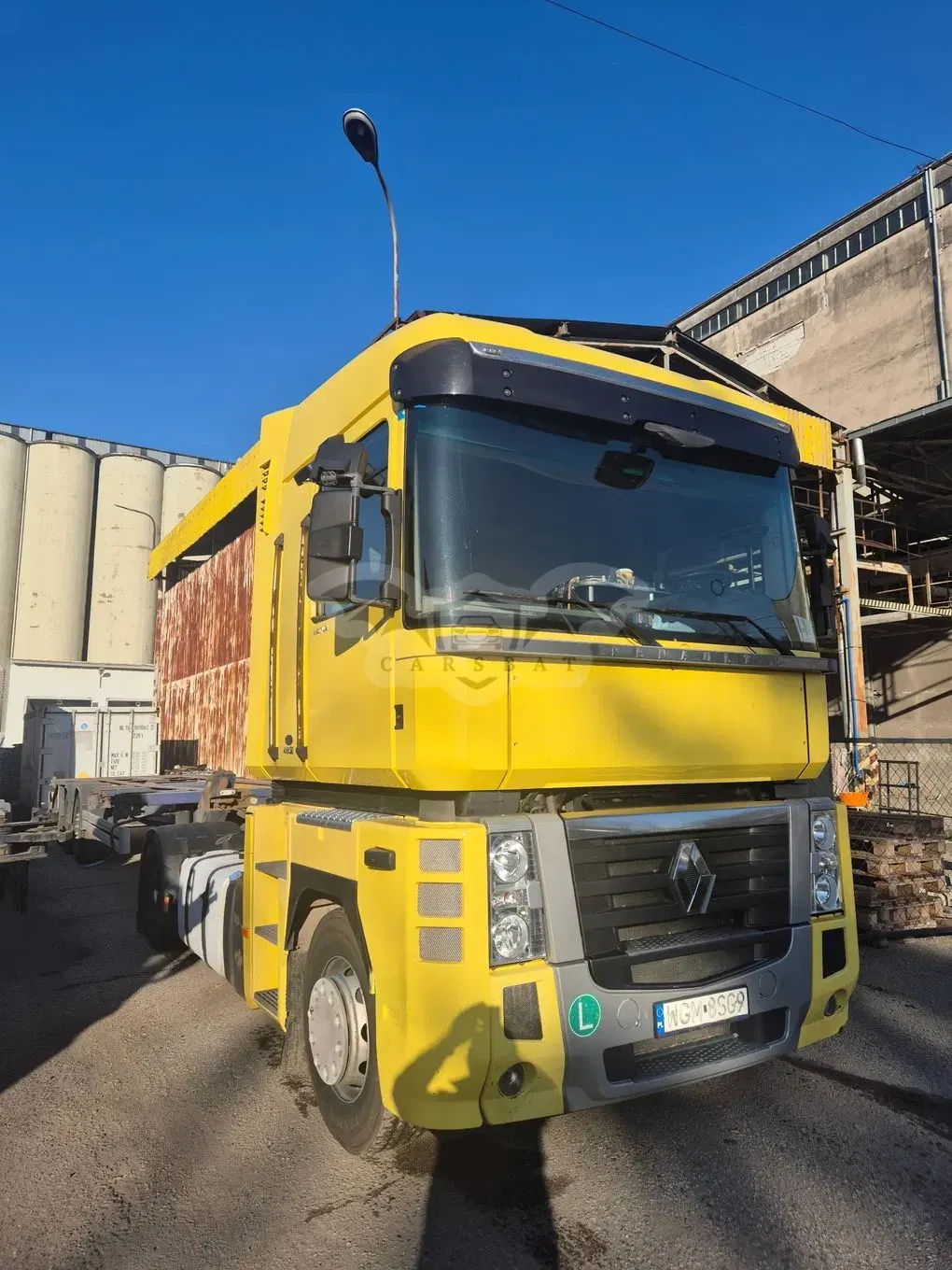 Renault Magnum 2012