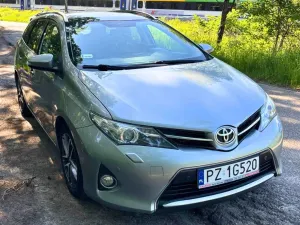Toyota Auris II 2.0 D-4D Prestige 2013
