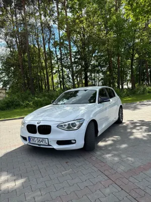 BMW 1 Series F20/F21 120d xDrive 2012