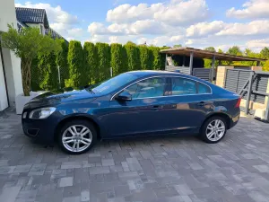 Volvo S60 II D4 Summum 2012