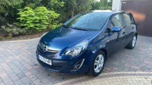 Opel Corsa D 1.4 16V Cosmo 2013