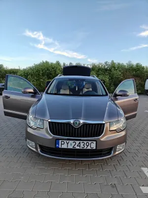 Skoda Superb II 1.8 TSI Elegance DSG 2012