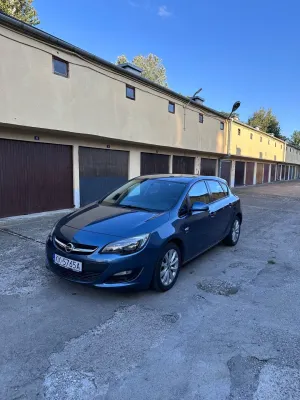 Opel Astra J (2009-2019) 1.4 T Active 2013