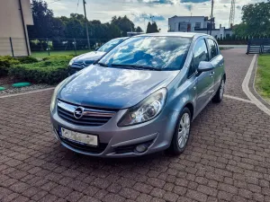 Opel Corsa D 1.4 16V Satellite 2010