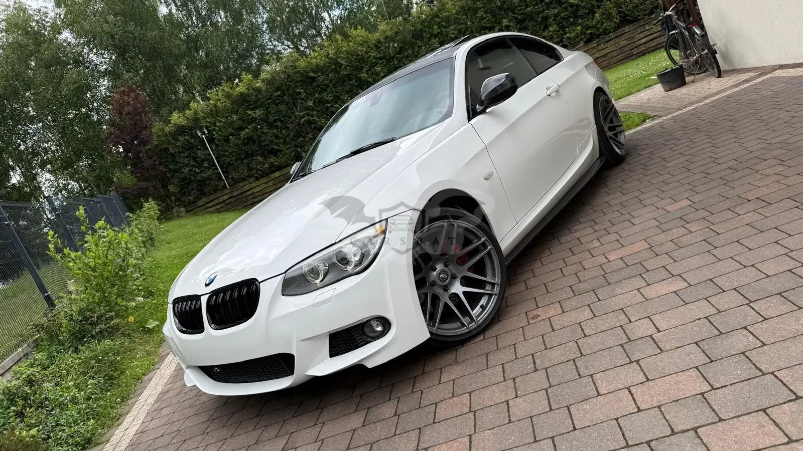 BMW 3 Series E90/E91/E92/E93 335i xDrive M Sport Edition 2010