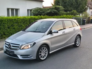 Mercedes-Benz B W246 180 (BlueEFFICIENCY) 2013