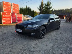 BMW 5 Series F10/F11 520d Sport-Aut 2011