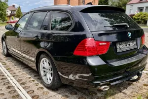 BMW 3 Series E90/E91/E92/E93 318d 2010