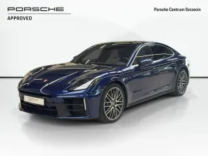 Porsche Panamera 4 2023