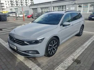 Volkswagen Passat B8 2.0 TSI OPF DSG Business 2023