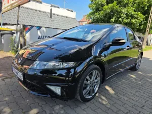 Honda Civic VIII 1.8i-VTEC Sport 2010