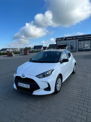 Toyota Yaris IV Hybrid 1.5 Comfort 2023