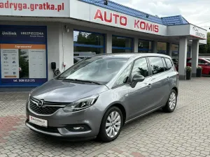 Opel Zafira C 2019