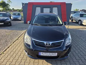 Toyota Avensis III 2.0 D-4D Executive 2011