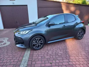 Toyota Yaris IV Hybrid 1.5 Comfort 2021