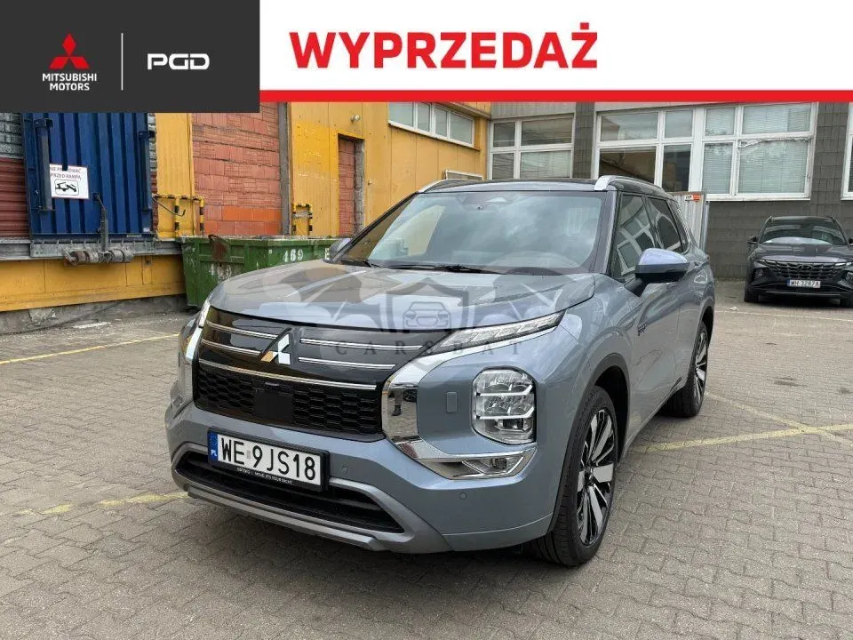 Mitsubishi Outlander IV 2025