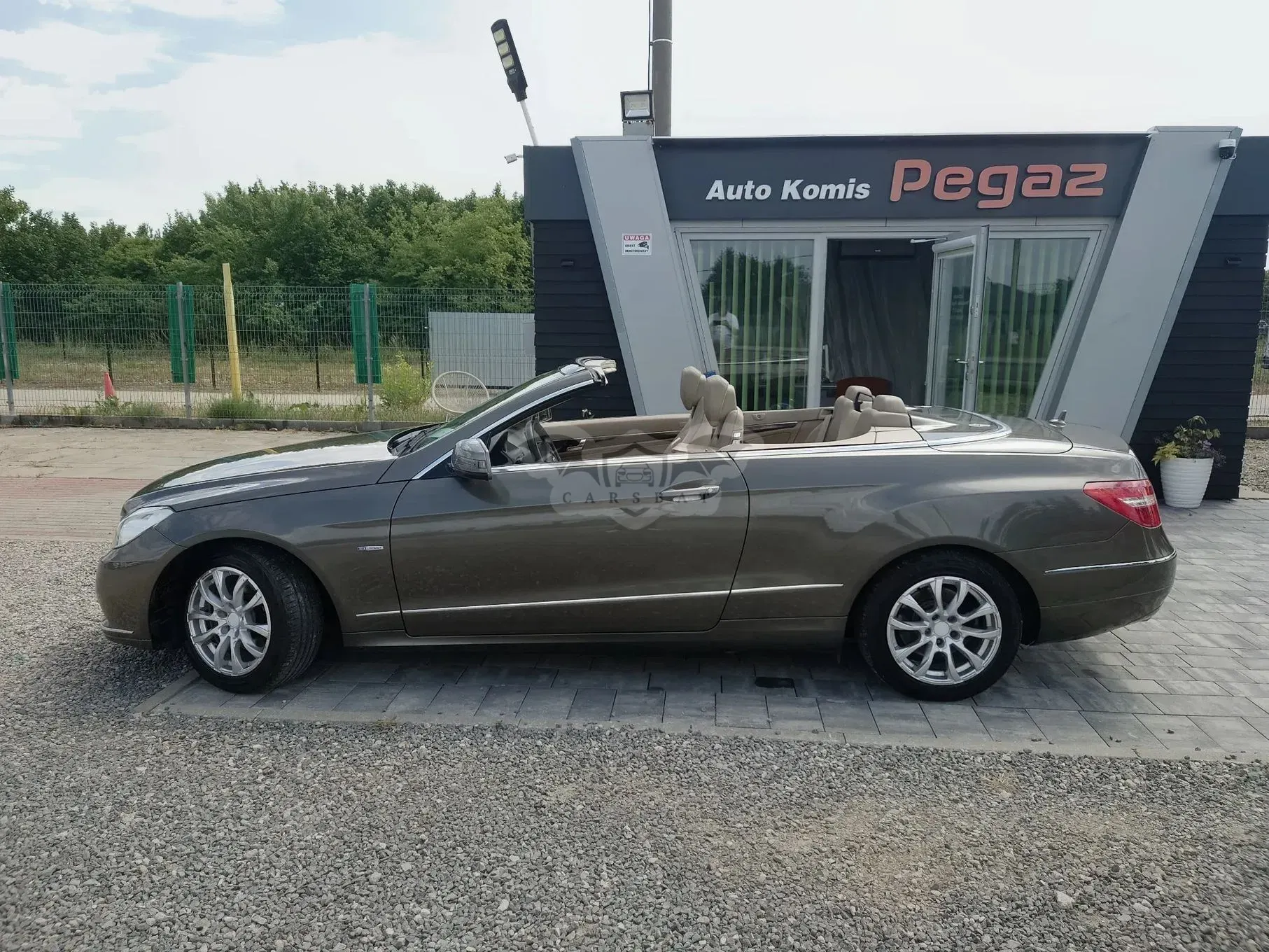 Mercedes-Benz E W212/W207 200 CGI BlueEFFICIENCY Automatik Avantgarde 2010