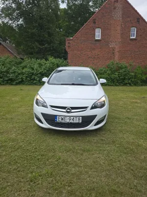Opel Astra J 1.6 Business 2015