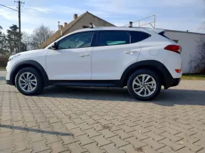 Hyundai Tucson III 2.0 CRDI Style 4WD 2017