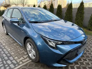 Toyota Corolla Seria E21 2020