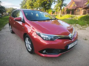 Toyota Auris II 1.8 HSD Luna 2016