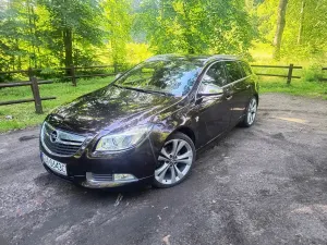 Opel Insignia A 2.0 Bi Turbo CDTI 4x4 2012