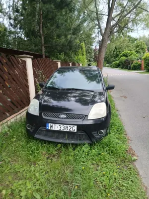 Ford Fiesta Mk5 1.4 Ghia 2002