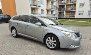 Toyota Avensis III 2.2 D-4D Platinium 2009