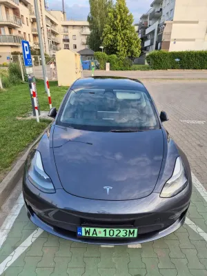 Tesla Model 3 Standard Hinterradantrieb 2023