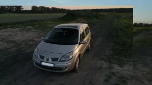 Renault Scenic II 1.6 16V Authentique 2009