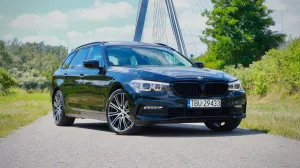BMW 5 Series G30/G31 520d xDrive MHEV Sport Line sport 2017
