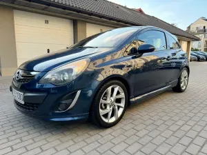 Opel Corsa D 1.4 16V Cosmo 2011
